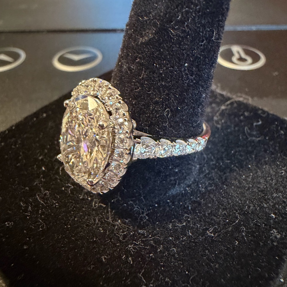 14k White Gold 4.80 CTW Lab Grown Diamond Ring - Picture 2 of 9